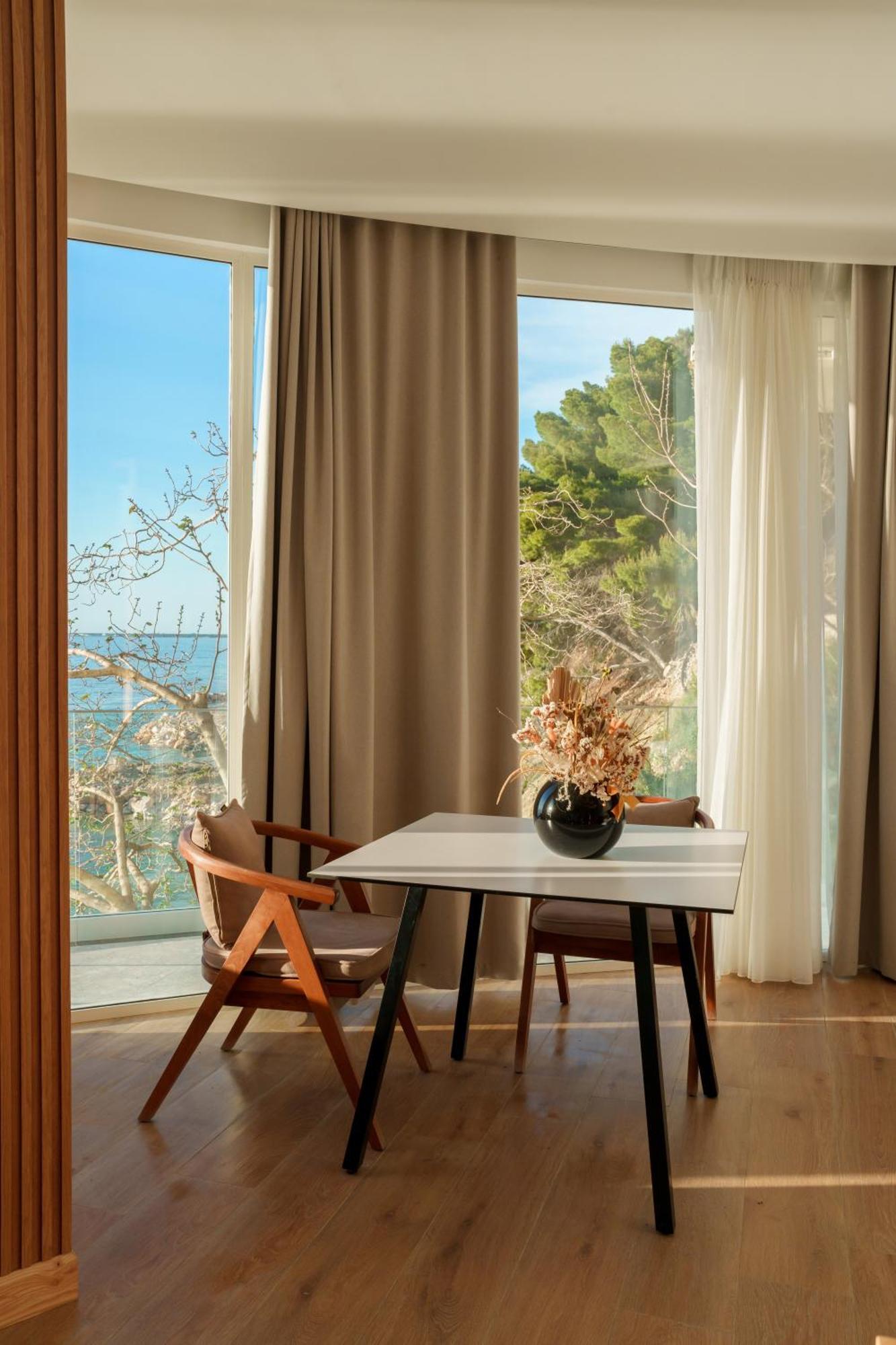 Hotel Nimfa Kanine Eksteriør billede