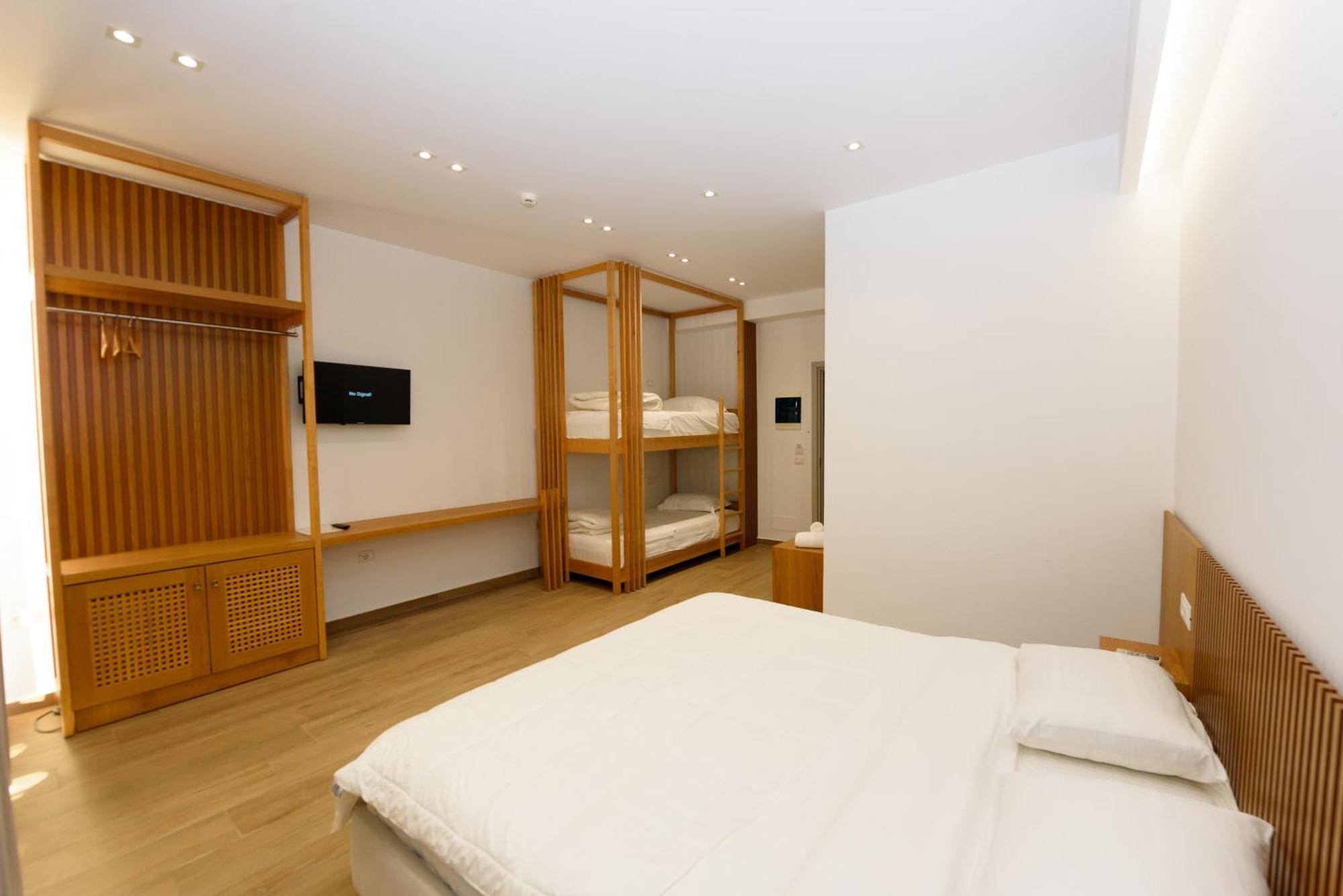 Hotel Nimfa Kanine Eksteriør billede